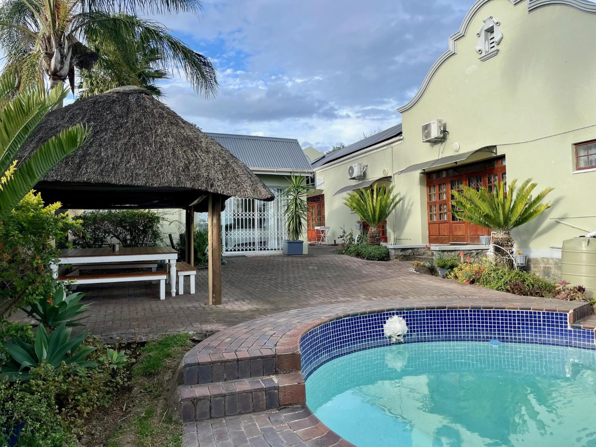 Dreamers Guesthouse - No Loadshedding King William's Town Exterior foto